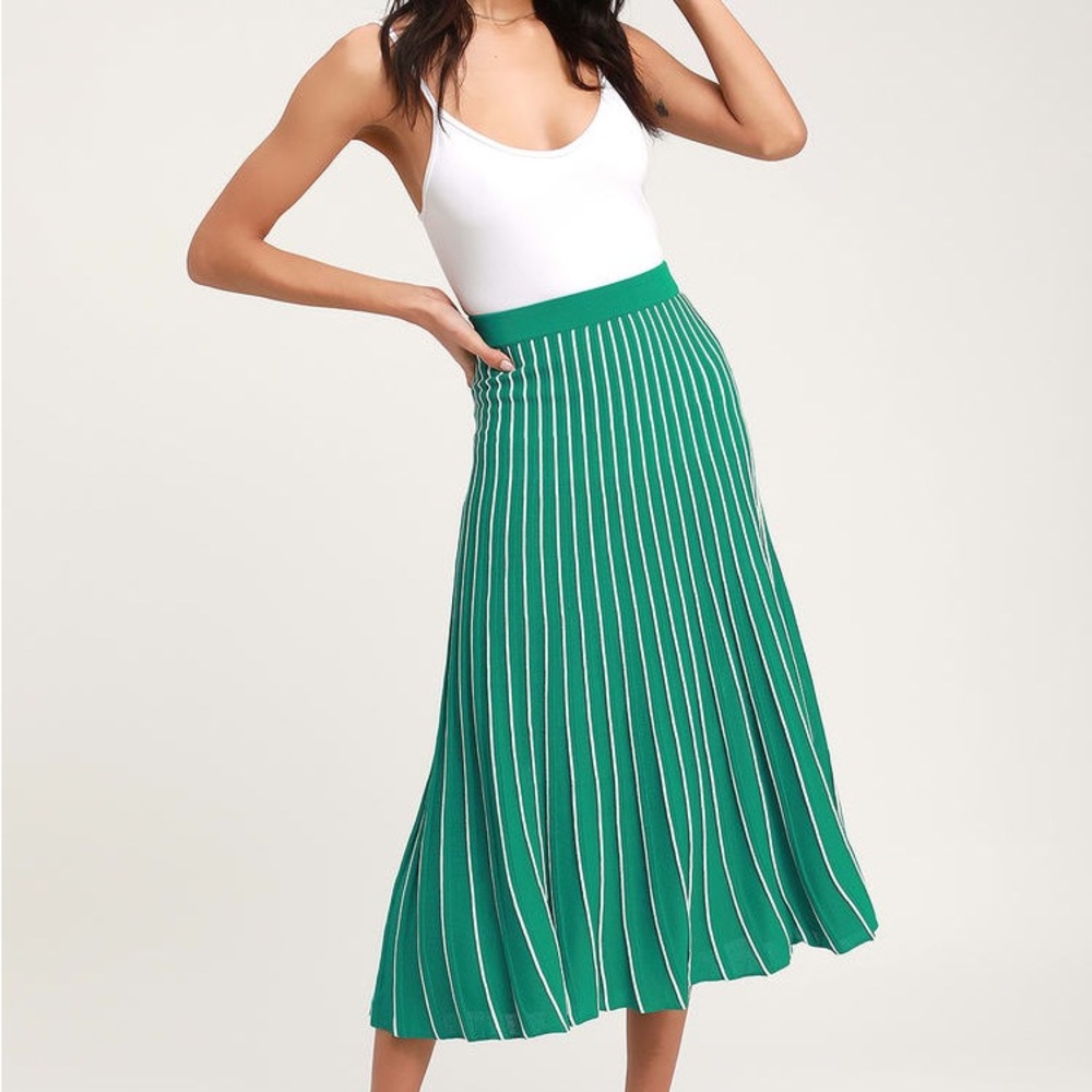 Astr Green Pleated Midi A-Line Skirt